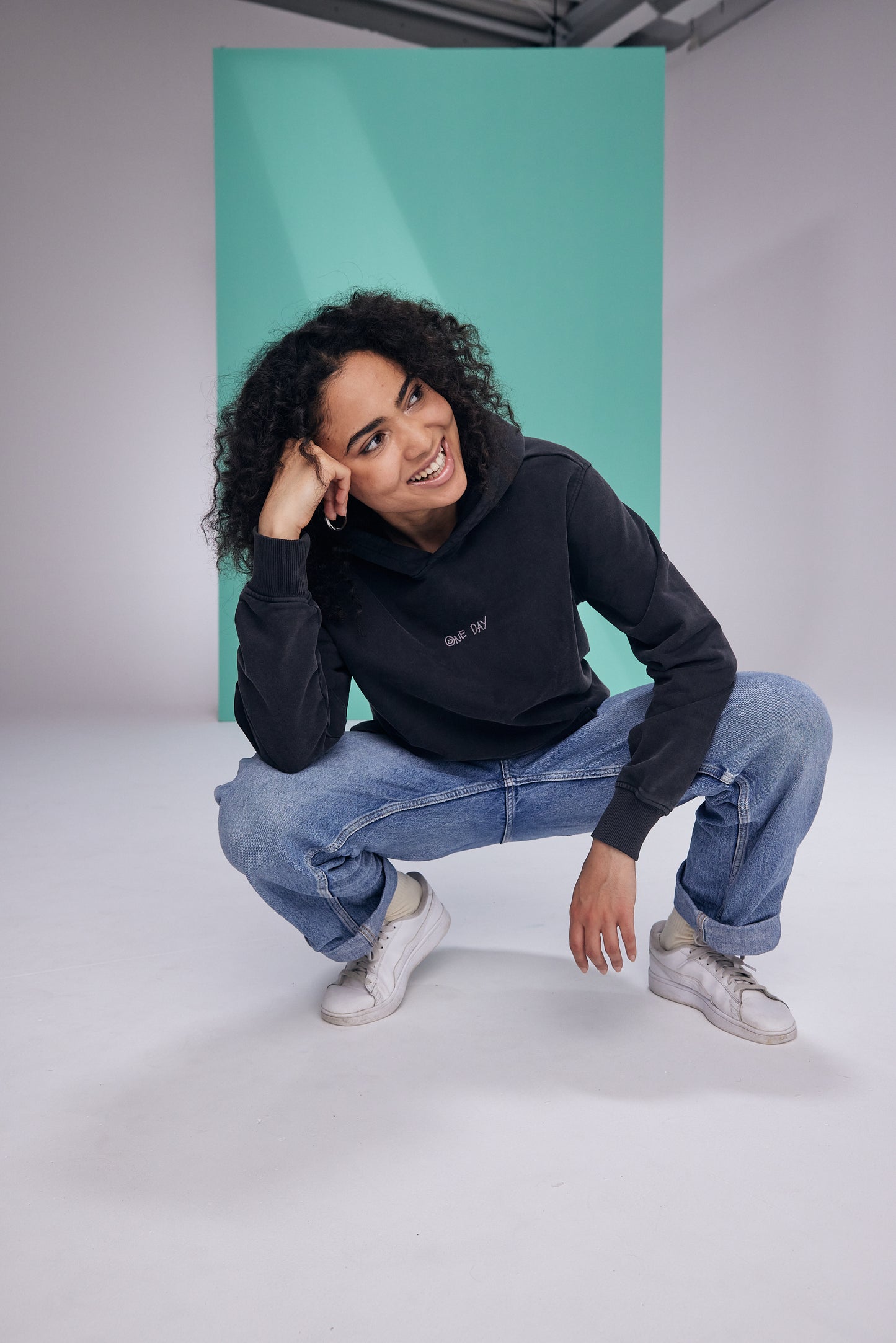 Oversized Hoodie „PEACE BEGINS WITH YOU“ - ONE DAY -