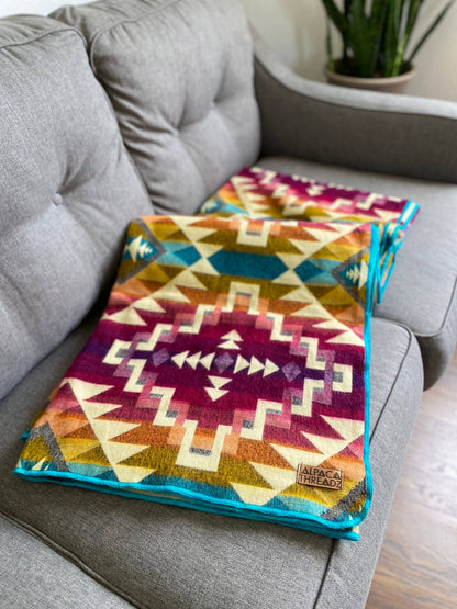 Anden-Alpakawoll-Decke „Prism“
