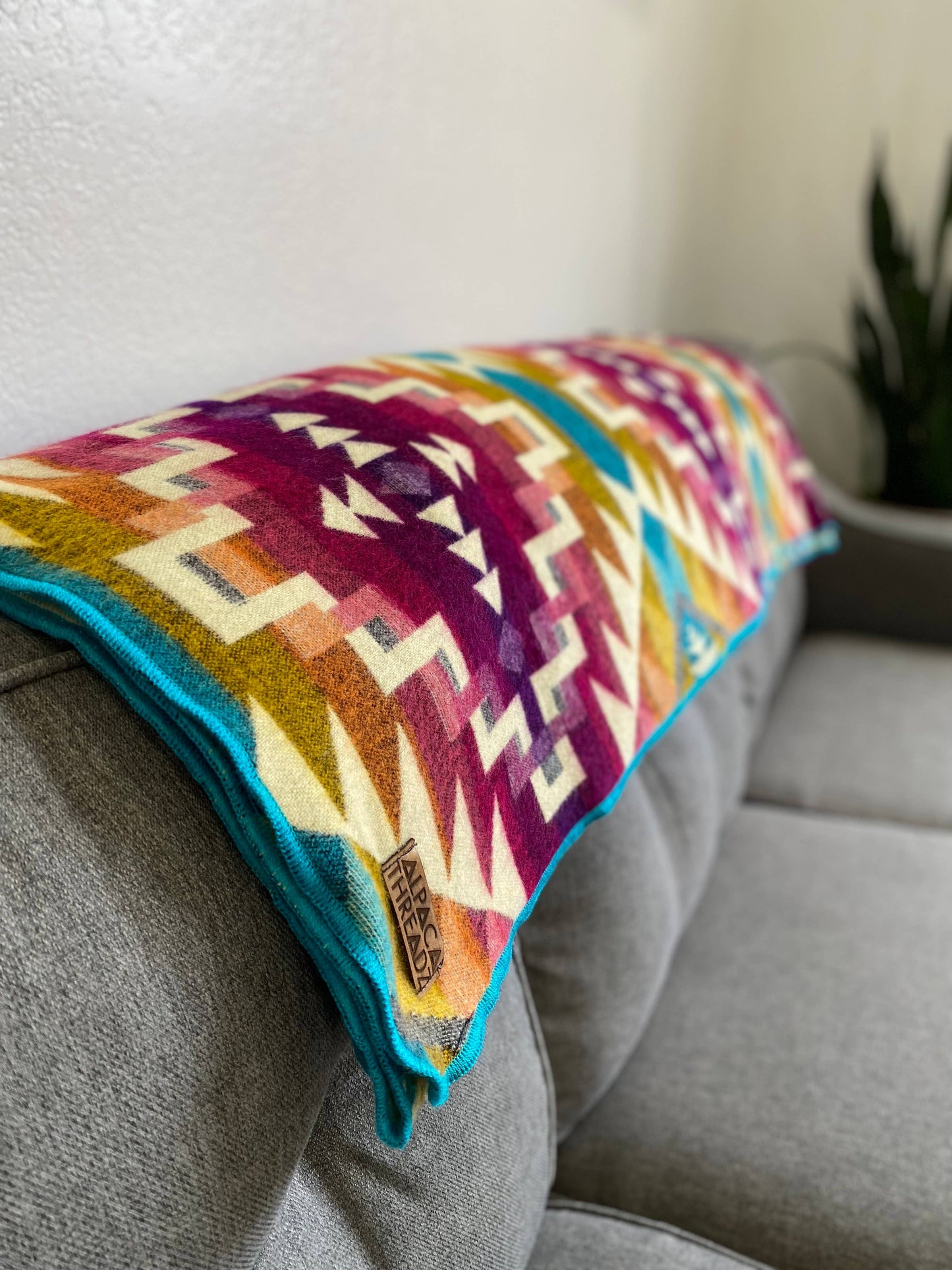Anden-Alpakawoll-Decke „Prism“