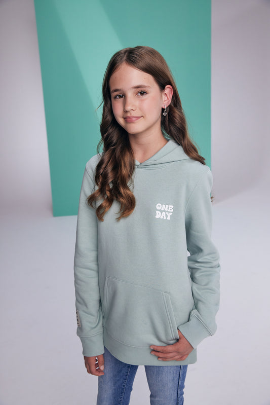 Kinder Hoodie „LOVE PEACE & HUMANITY”