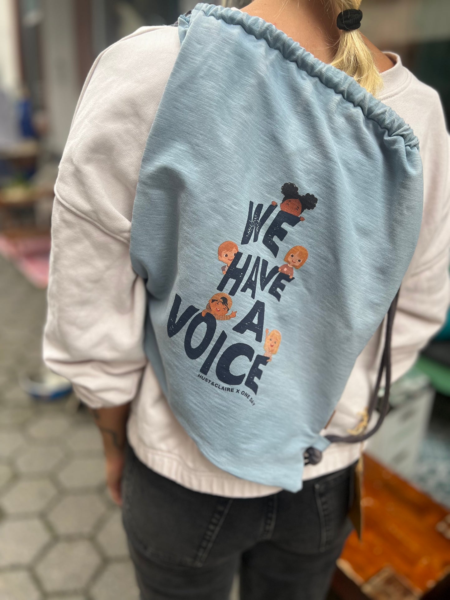 Rucksack „WE HAVE A VOICE“