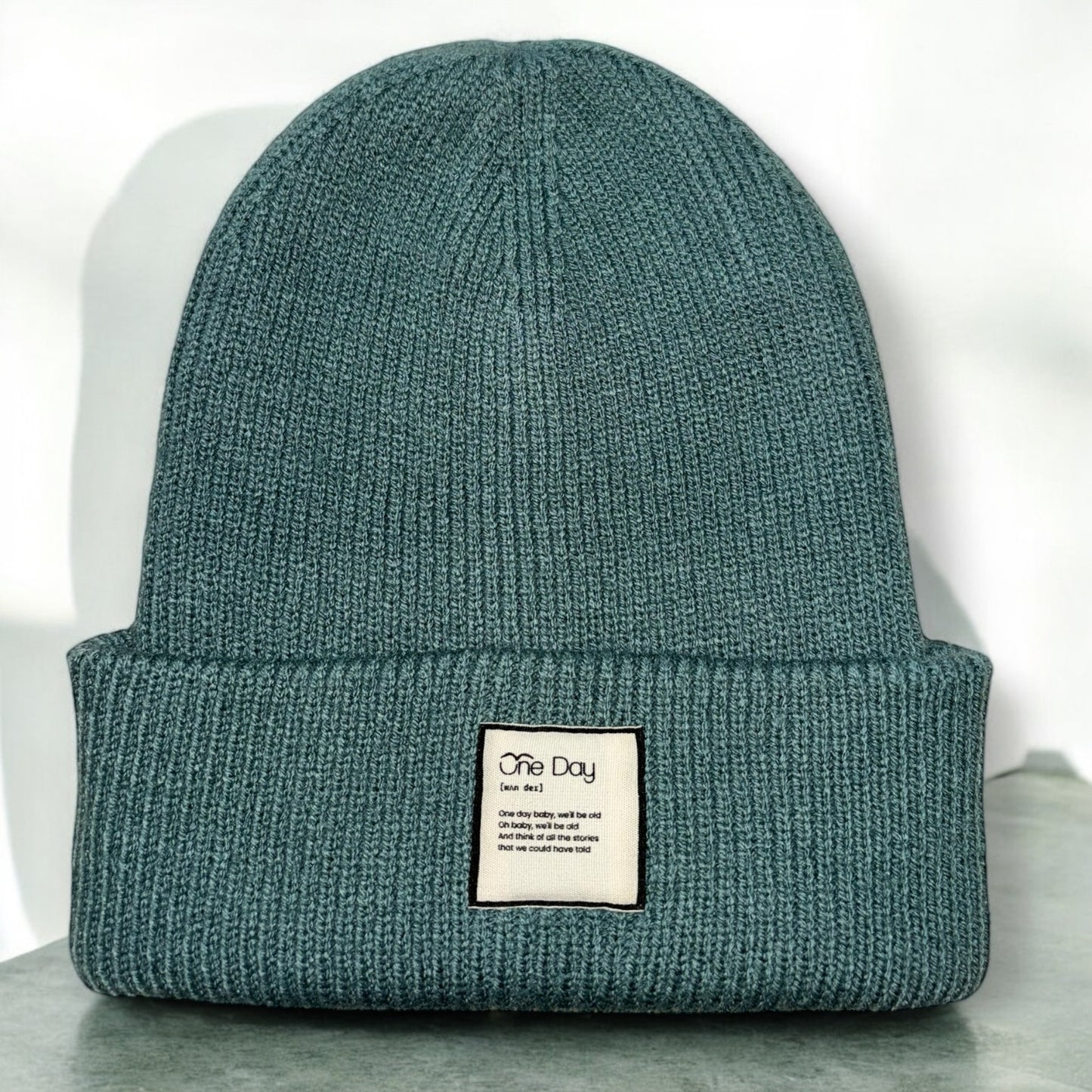 Classic fit Beanie „ONE DAY"