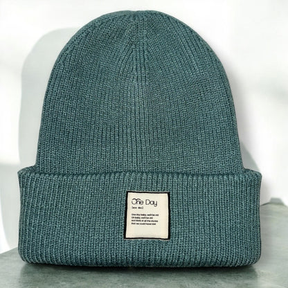 Classic fit Beanie „ONE DAY"