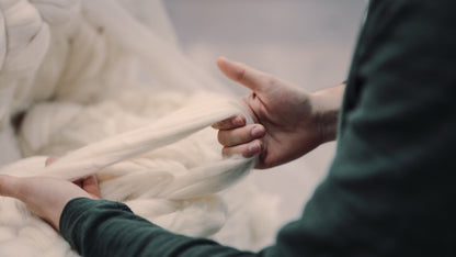 T-Shirt - Hot Girls care about Human Rights