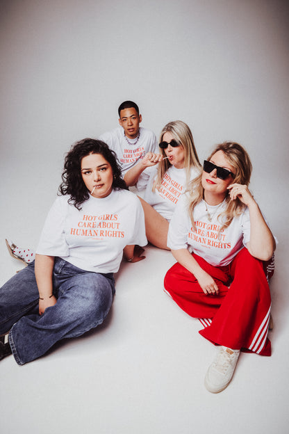 T-Shirt - Hot Girls care about Human Rights