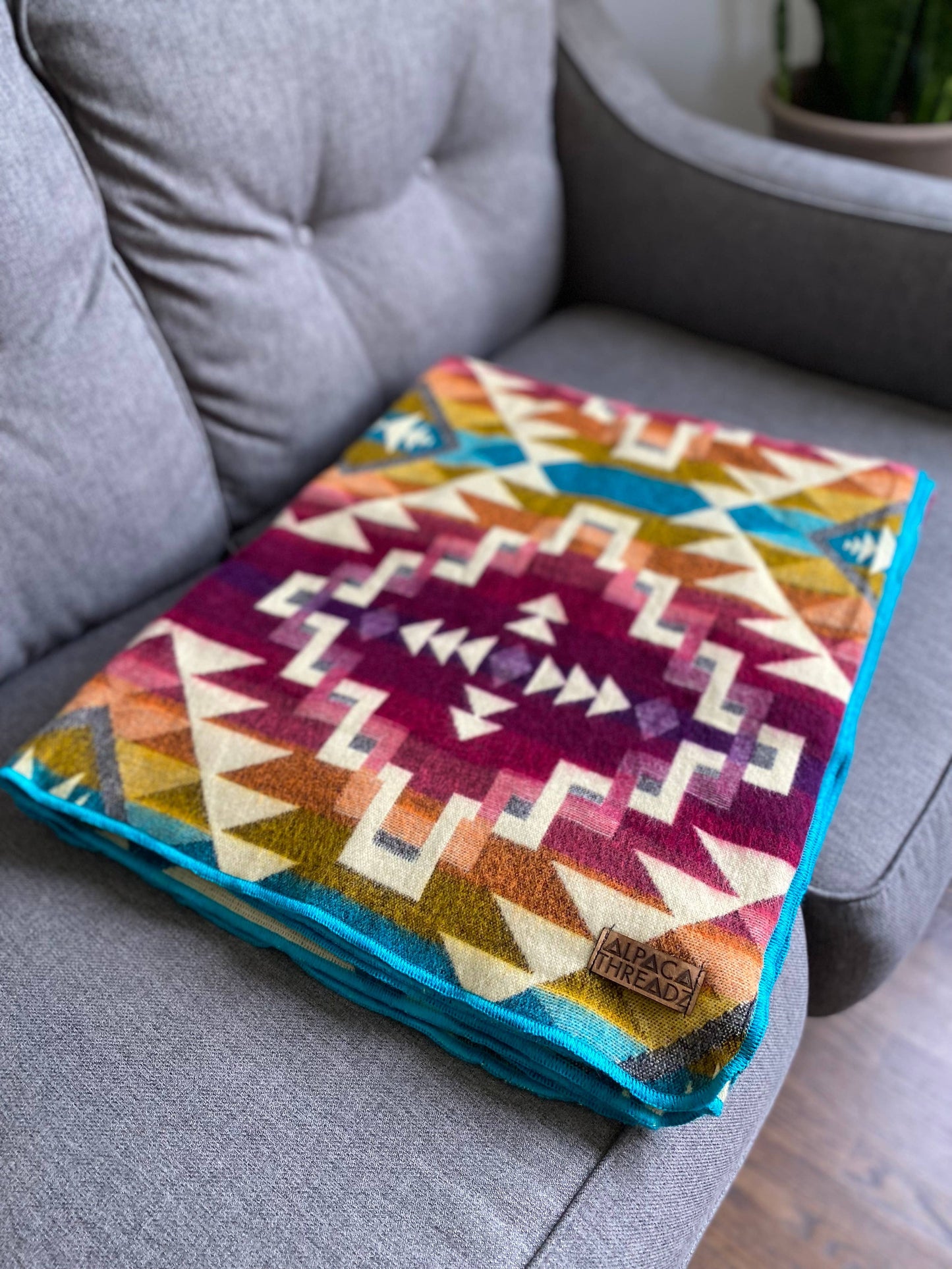 Anden-Alpakawoll-Decke „Prism“